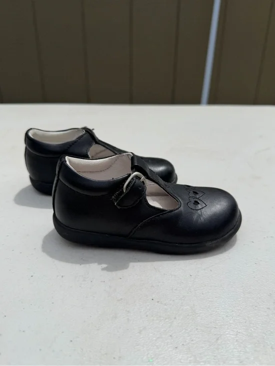 Stride Rite Black Mary Jane T-Strap Dress Shoes