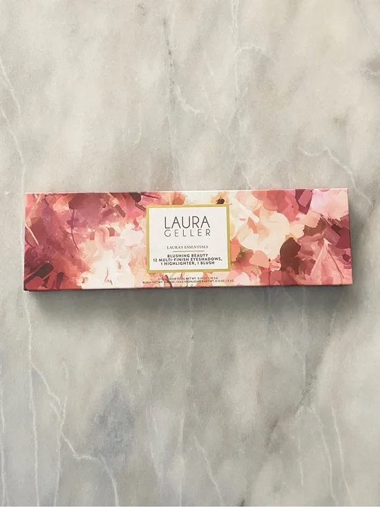 Laura Geller Blushing Beauty 12 Eyeshadows, 1 Highlighter & 1 Blush Palette