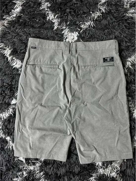 Billabong Submersibles Mens Size 31 Chino Hybrid Stretch Shorts Heather Grey