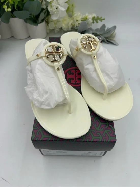 Women’s Tory BURCH thong jelly, sandal size 11 NWT