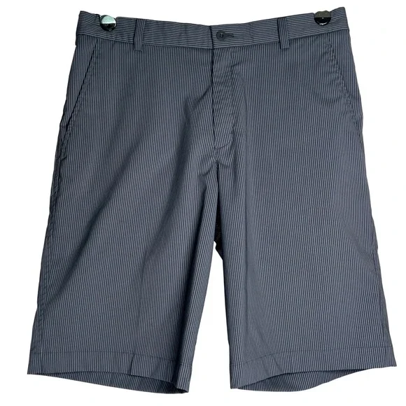 Nike Golf Mens 32 Gray Pinstripe Flat Front Performance Shorts Stretch RN56323