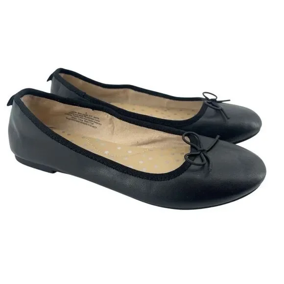 Cat & Jack Girl’s Diana Black Faux Leather Slip-On Ballet Flats Size 4