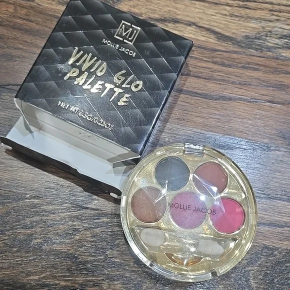 Mollie Jacob Vivid Glo Runway Ready Eyeshadow Palette