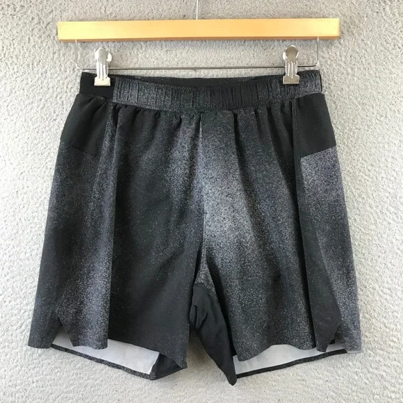 Lululemon Mens M Athletic Shorts Black Speckle Print Liner Waistband‎ Pockets