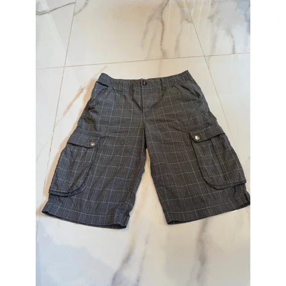 Epic Threads Mens Grey Plaid Cargo Shorts Size 14 Multi Pocket Casual WPL8046
