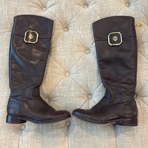 AUTHENTIC TORY BURCH RIDING BOOTS Women’s size‎ 5.5 brown leather