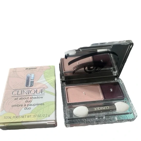 Clinique All About Shadow Duo  Color - 20 Jamin NIB