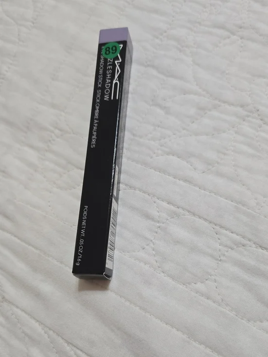 MAC Eyeshadow Stick - Lavender Cap with Shimmery Lilac Tip