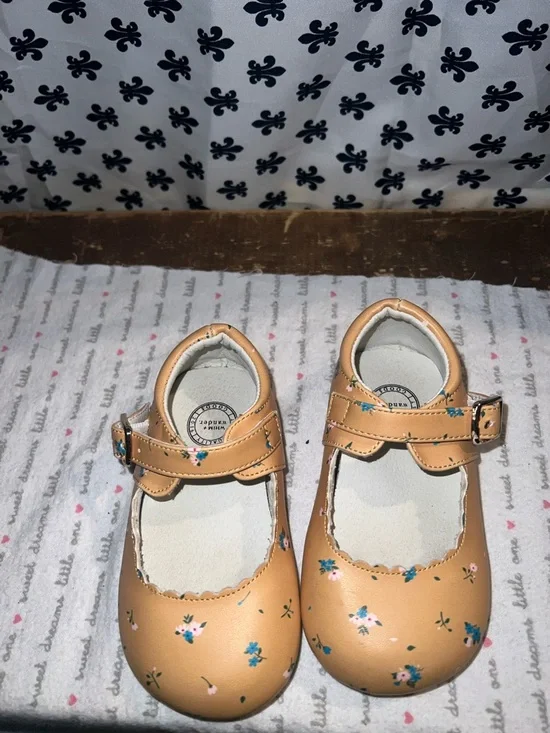 With  wonder Toddler Floral Tan Mary Jane Shoes