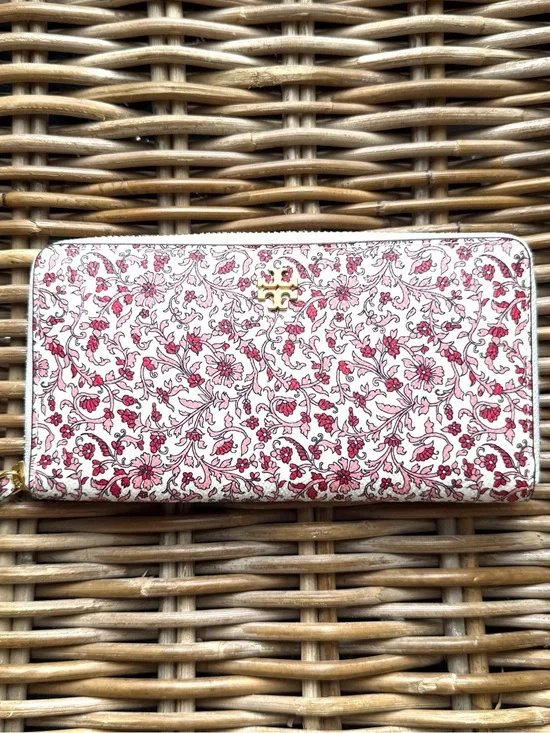 Tory Burch Carter Continental Wallet Floral Zip Red Paisley