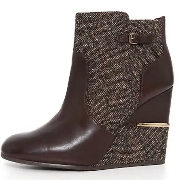 Tory Burch Brown New Cherie Wedge Boots/Booties Sz 6