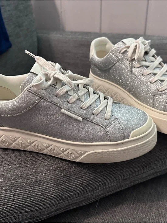 Tory Burch Ladybug Women's Sneakers – Size 10 – Silver Glitter/Blanc