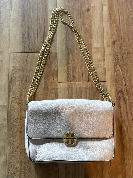 Tory Burch Pink Pebbled Leather Shoulder Bag with Gold Chain