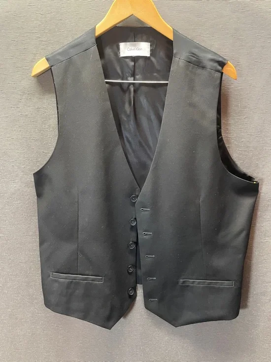Calvin Klein Men's Black Tailored Dress Vest