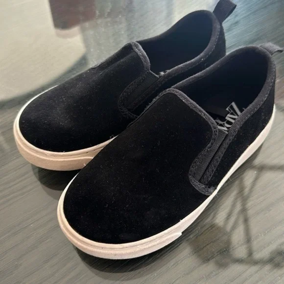 Zara velour shoes