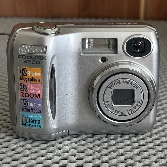 Nikon COOLPIX 3200 3.2MP Digital Camera - Silver Photography Street Nature Image