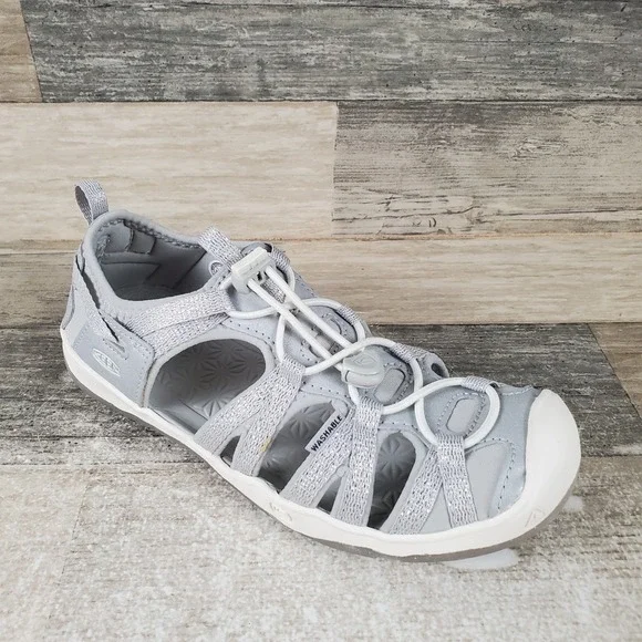 Keen Moxie Youth Boys Sandals Sz 2 Gray Leather Round Toe Lace-Lock Bungee
