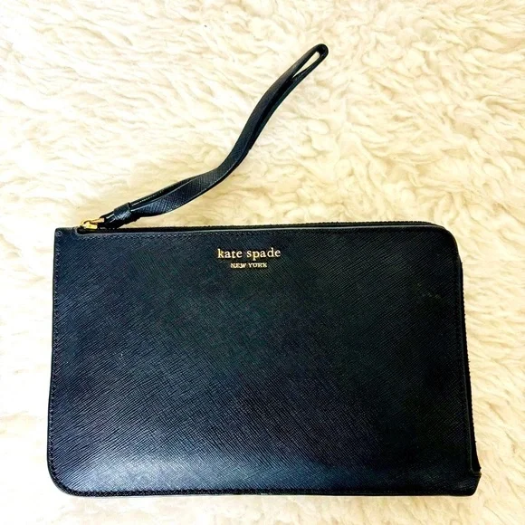 Kate Spade Black Wristlet size 8”x5”