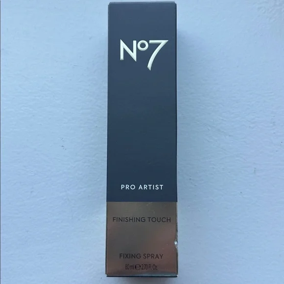 No7 Pro Artist Finishing Touch Fixing Spray - NIB