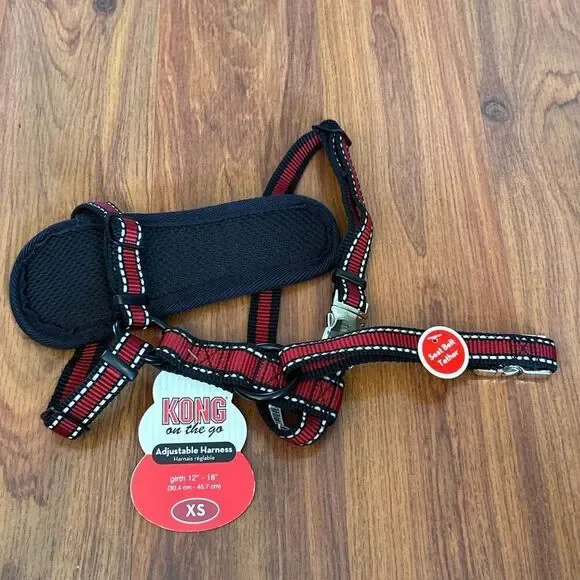 NWT Kong on the go adjustable harness with seatbelt tether extra small red black