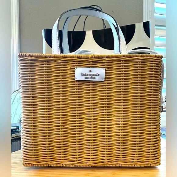 Kate spade medium Sam satchel Lemon Zest 🍋