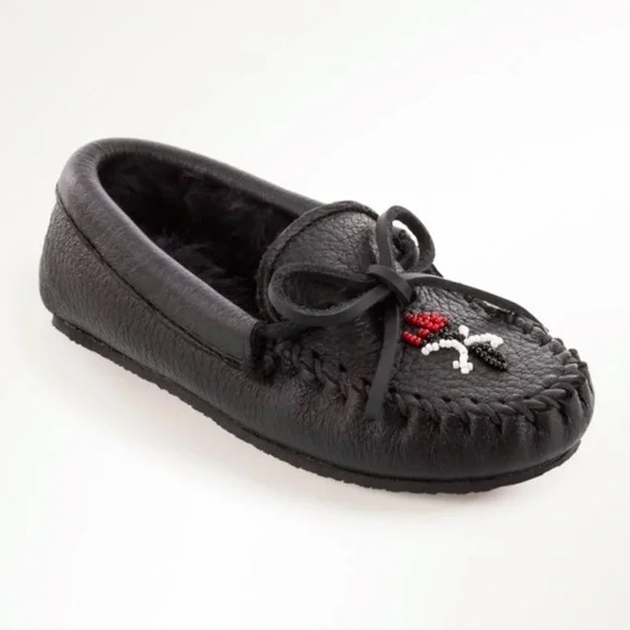 UNISEX Minnetonka x Opening Ceremony Beaded Torch Slipper Kids Moccasin