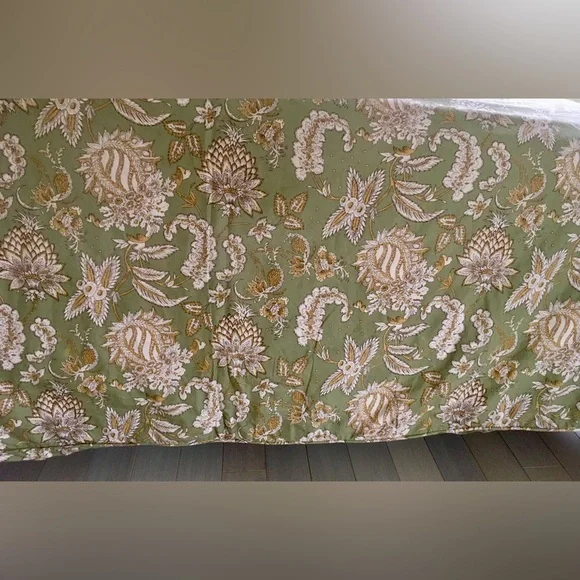 Pottery Barn Margaret Palampore king duvet cover