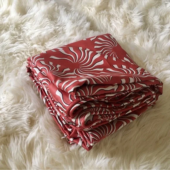NWOT Diane Von Furstenberg Duvet Cover