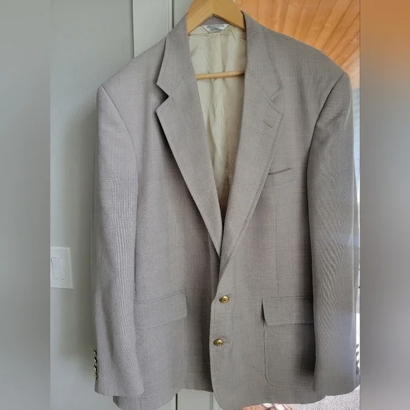 John Weitz Tan Sport Coat with Gold Buttons