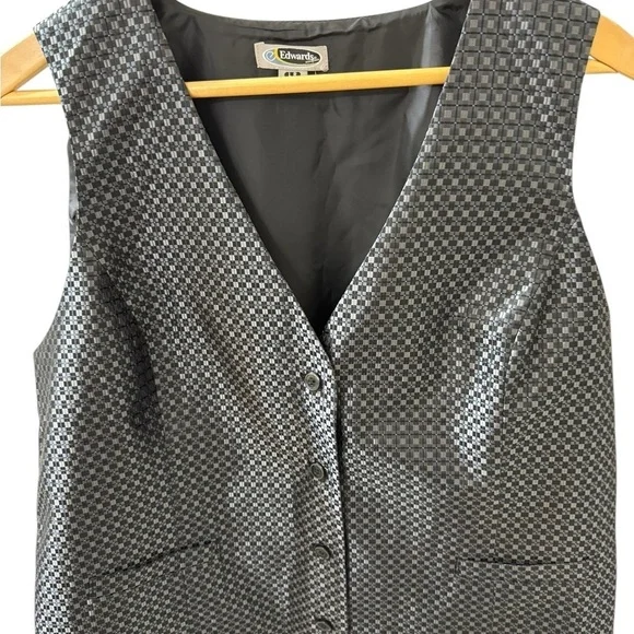 Edward’s Grid Brocade Vest Size L R  100% Polyester Two pockets Buttoned