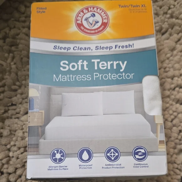 New Arm & Hammer White Terry‎ Waterproof Size Twin/twin XL Mattress Protector