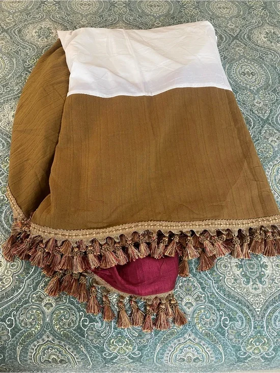 Bed skirt Boho Cinnamon brown with Tassels