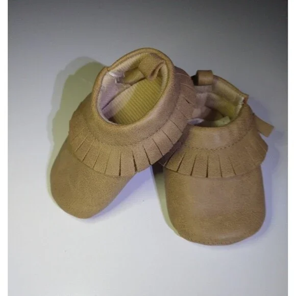 Carter's 3-6 mo. Moccasin Like Slides