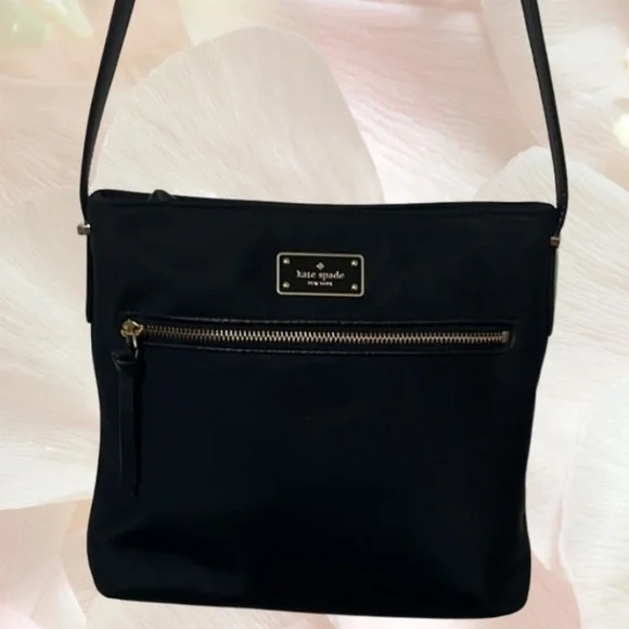 Kate Spade New York Dawn Nylon Flat Crossbody Bag Purse in Black