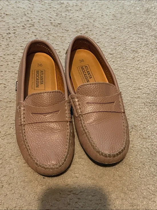 Kids' Penny Moccasins in light brown color size 4 or size 36 European