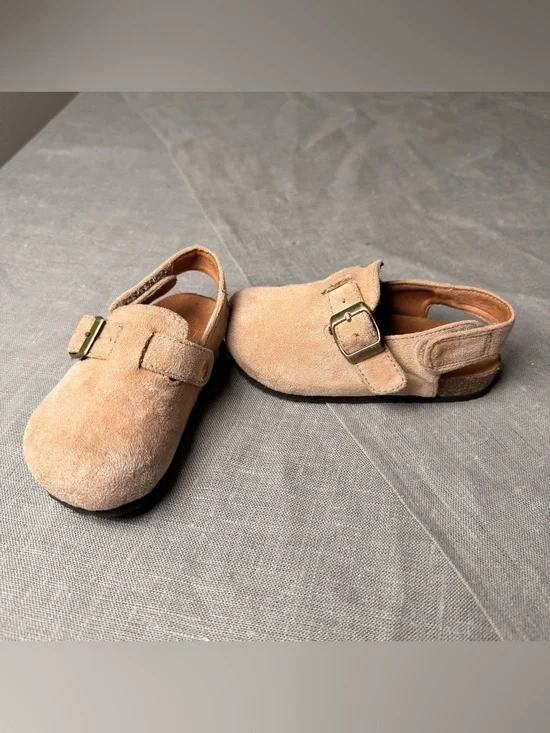 White Mountain Kids Suede Clogs Sandals Toddler Shoes Beige Buckle Strap