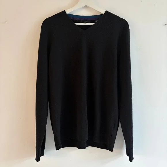 Ted‎ Baker London Black V Neck Wool Blend Sweater Size 5