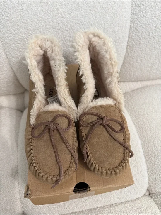 UGG Kids Chestnut Brown Suede Moccasin Slippers with Shearling Lining