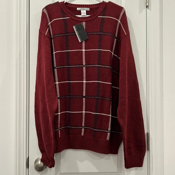Geoffrey Beene Sweater, Size XL