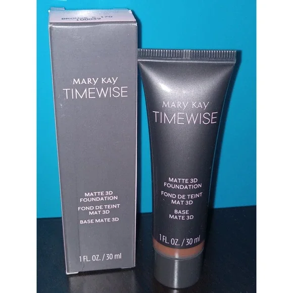 MARY KAY TIMEWISE MATTE 3D‎ FOUNDATION Bronze C170 Combo To Oily 170