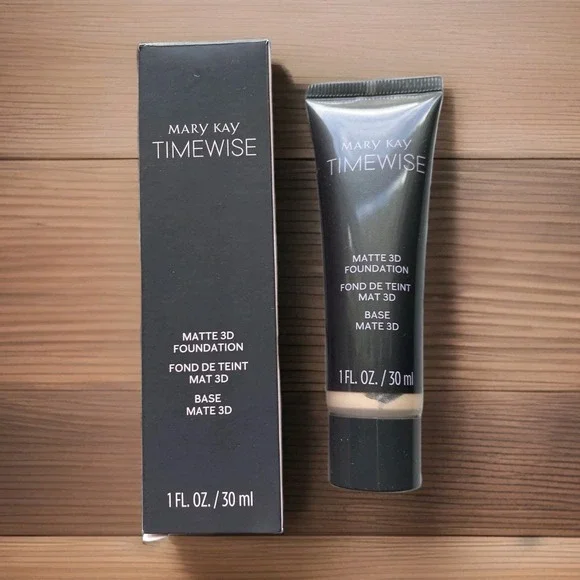 NIB Mary Kay N140 TimeWise MATTE 3D Liquid Foundation Shade Ivory N 140