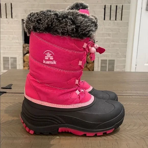 Kamik Snowgypsy 3 Pink and Black Fur Lined Winter Boots Sz 6
