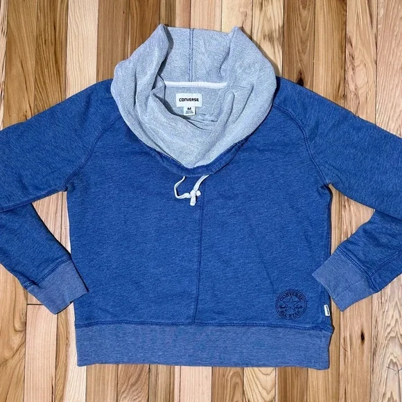 Converse turtle neck blueish Hoodie size M men/unisex