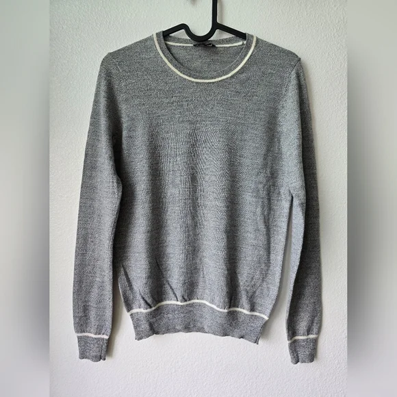Theory Men's Gray Crewneck Sweater with Cream Trim