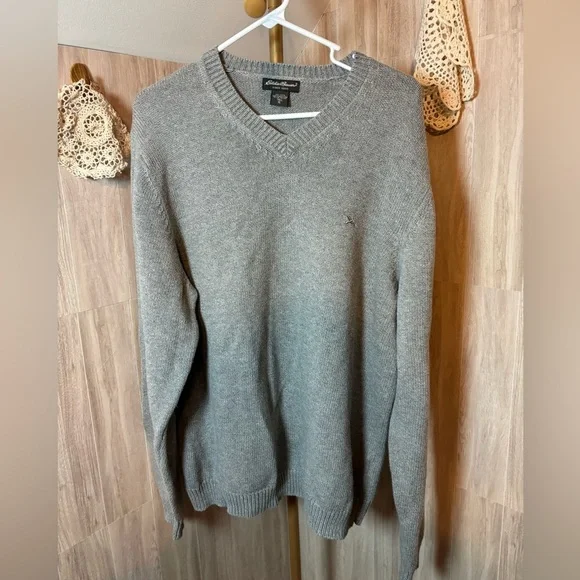Eddie Bauer Men's V-Neck Gray Sweater Cotton
