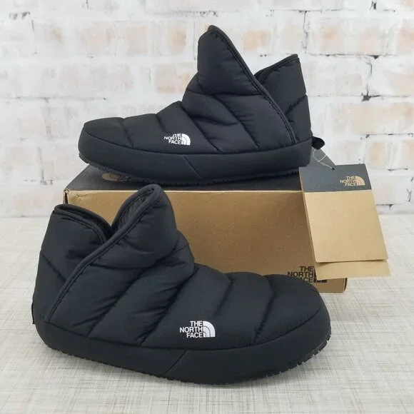 The North Face Thermoball Traction Bootie Black Youth Sized 5 Snow Winter Shoes