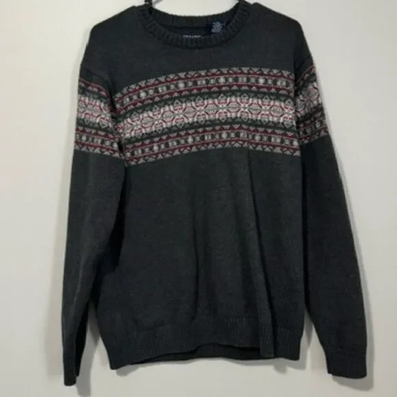 USED Men's Chaps Long Sleeve Sweater Crew Neck Color Grey and Red Size Medium