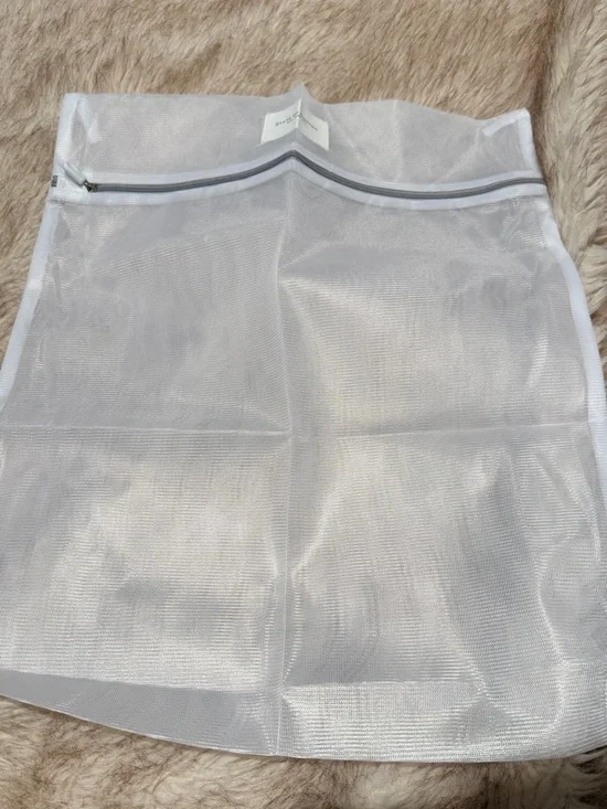 State of Cotton White Mesh Garment Bag with Zipper NEW in package