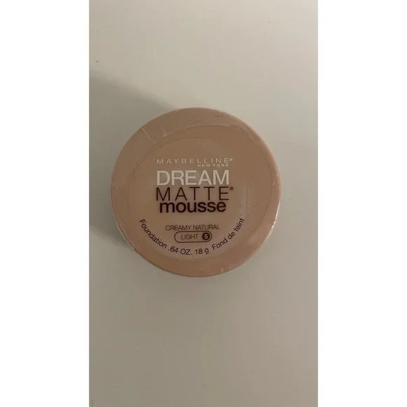 MAYBELLINE Dream Matte Mousse - Creamy Natural Light 5 New Sealed RETIRED