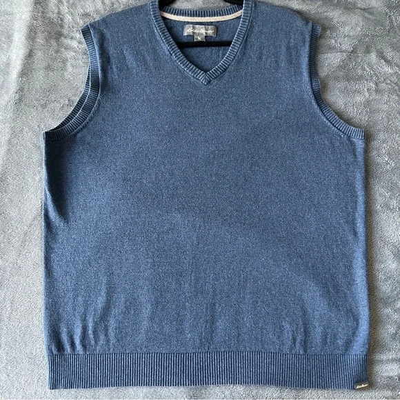 ✨Eddie Bauer Men's V-Neck Blue Sweater Vest